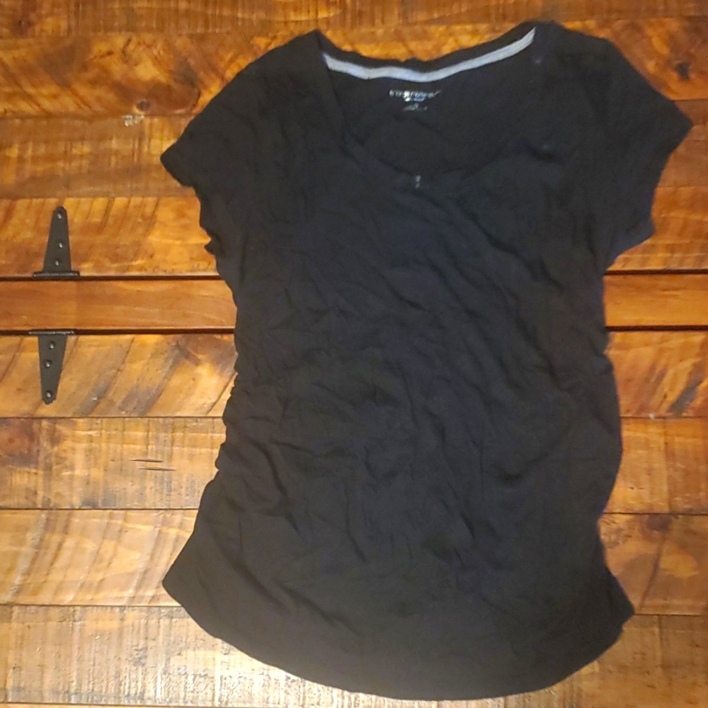 Maternity shirt